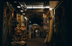 Hawala: il sistema finanziario che funziona in gran parte fuori dalle banche occidentali
