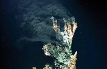 The geopolitics of the deep sea: why the ocean floor is the new Arctic