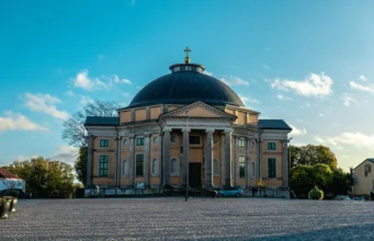 Why certain religions produce higher economic growth